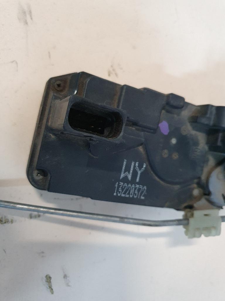 Broasca  dreapta spate OPEL ZAFIRA B A05 2005 - 2015 1.9 CDTI Z 19 DTL 13220372