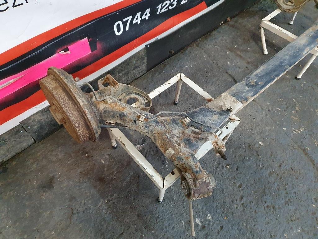 Punte  spate SEAT IBIZA V ST 6J8, 6P8 2010 - > 6Q0500051AS