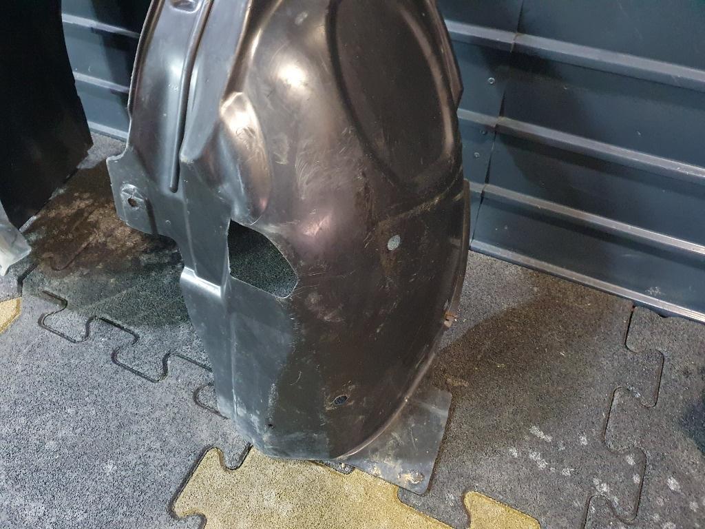 Carenaj roata  MINI MINI R50, R53 2001 - 2006 1.6 One W10 B16 A