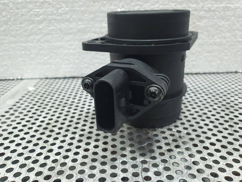 Debitmetru VOLKSWAGEN TOURAN 1T1, 1T2 2003 - 20101.9 TDI BKC, BLS, BXE BOSCH 0281002531 03G129713