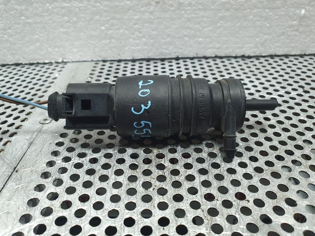 Pompita lichid parbriz  MERCEDES-BENZ C-CLASS II W203  2000 - 2007 2.2 C 220 CDI OM 611.962