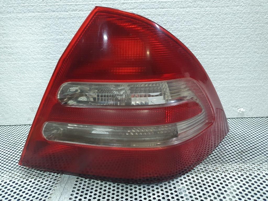 Stop dreapta MERCEDES-BENZ C-CLASS II W203  2000 - 20072.2 C 220 CDI OM 646.963