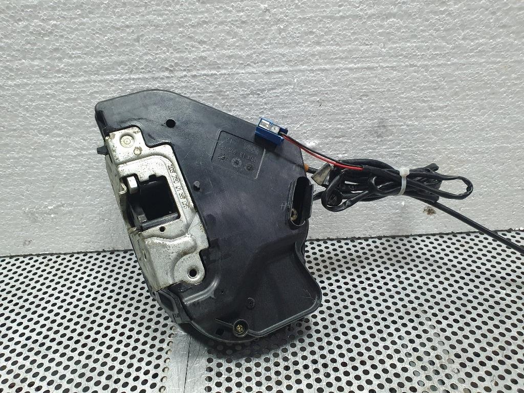 Broasca usa stanga spate MERCEDES-BENZ C-CLASS II W203  2000 - 2007, MERCEDES-BENZ C-CLASS T-Model II S203 2001 - 20072.2 C 220 CDI OM 646.963 2037300135015