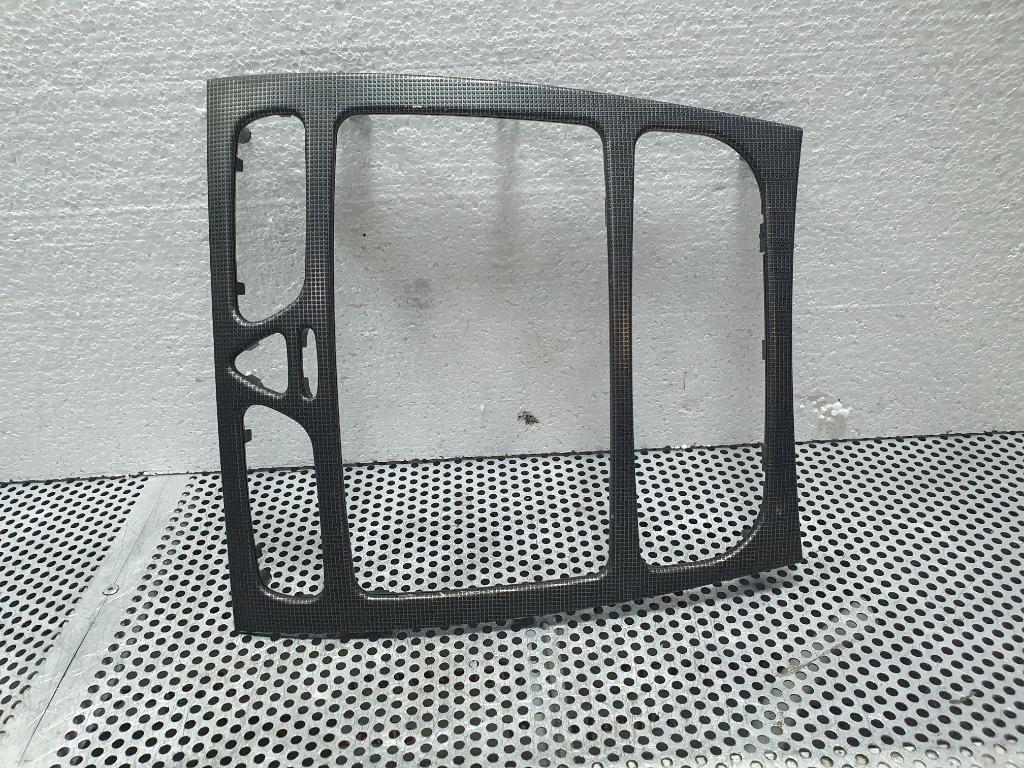 Rama casetofon MERCEDES-BENZ C-CLASS II W203  2000 - 2007, MERCEDES-BENZ C-CLASS T-Model II S203 2001 - 20072.2 C 220 CDI OM 646.963 A2036809039