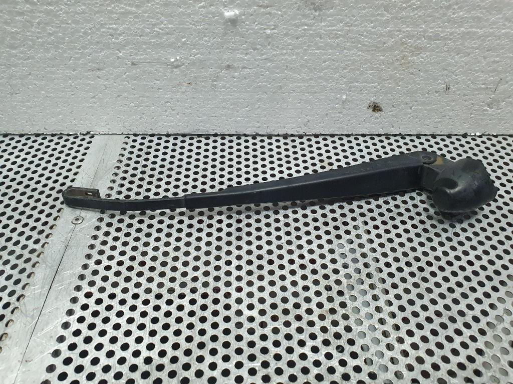 Brat stergator luneta MERCEDES-BENZ C-CLASS II W203  2000 - 2007, MERCEDES-BENZ C-CLASS T-Model II S203 2001 - 20072.2 C 220 CDI OM 611.962 A2038201544