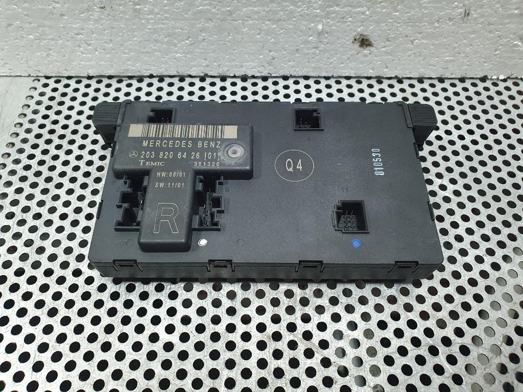 Modul  usa dreapta fata MERCEDES-BENZ C-CLASS II W203  2000 - 2007, MERCEDES-BENZ C-CLASS T-Model II S203 2001 - 20072.2 C 220 CDI OM 611.962 2038206426
