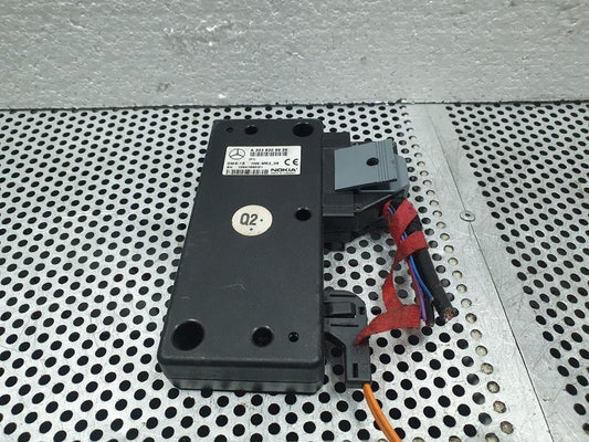 Modul telefon MERCEDES-BENZ C-CLASS II W203  2000 - 2007, MERCEDES-BENZ C-CLASS T-Model II S203 2001 - 20072.2 C 220 CDI OM 611.962 A2038209926