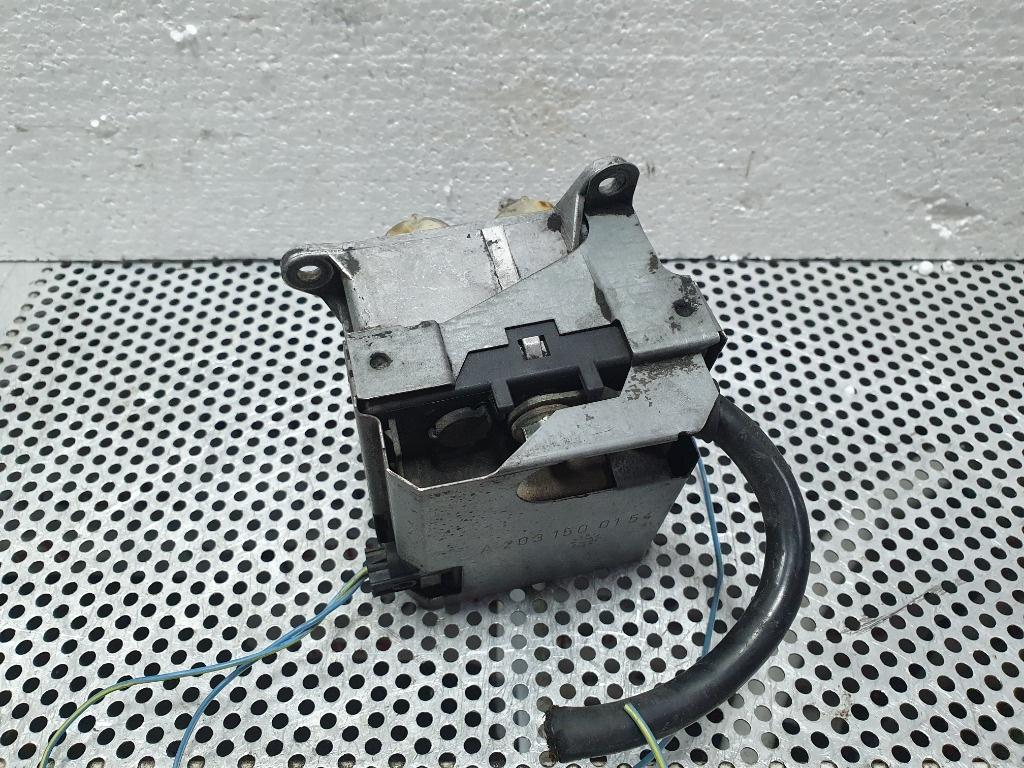 Incalzitor apa motor MERCEDES-BENZ C-CLASS II W203  2000 - 2007, MERCEDES-BENZ C-CLASS T-Model II S203 2001 - 20072.6 C 240 M 112.912 A2031500154