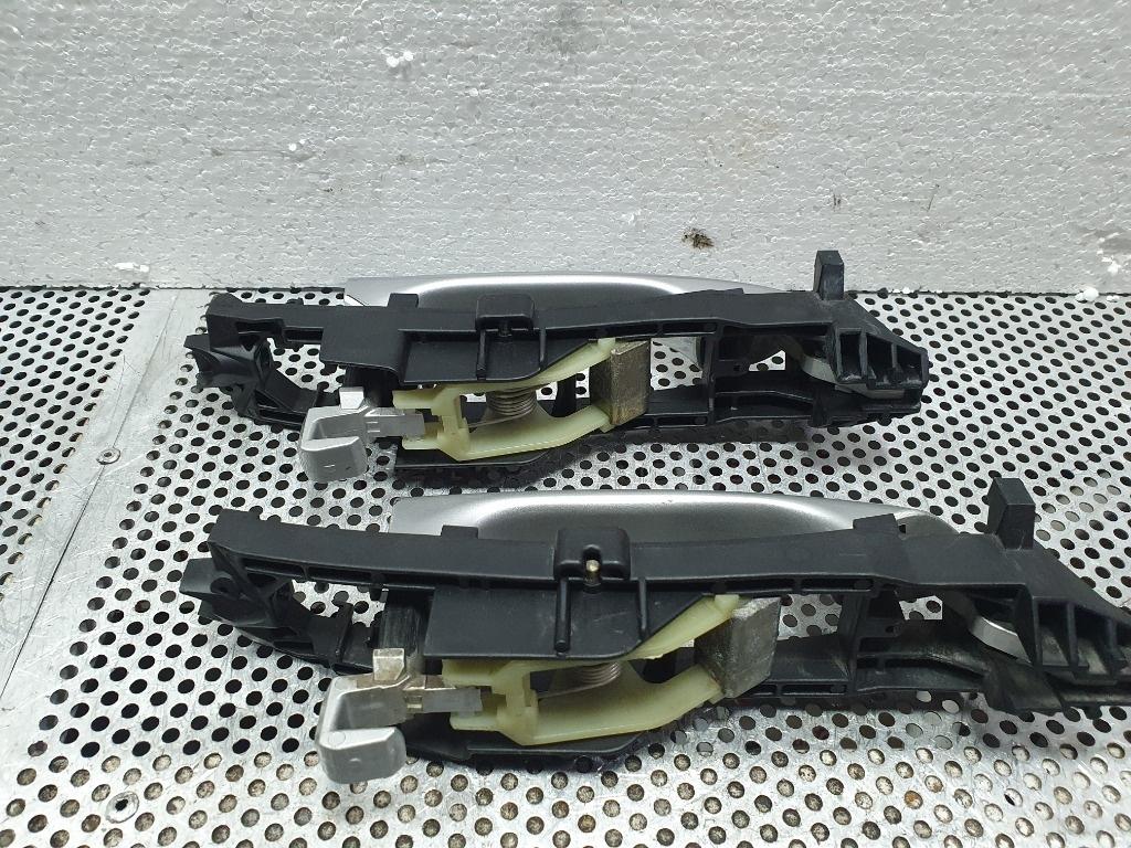 Maner cu suport deschidere usa spate MERCEDES-BENZ C-CLASS II W203  2000 - 2007, MERCEDES-BENZ C-CLASS T-Model II S203 2001 - 20072.2 C 220 CDI OM 646.963