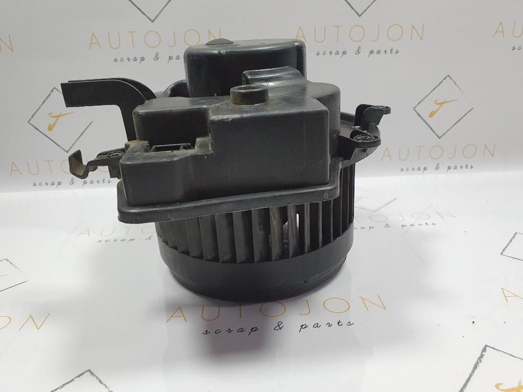 Ventilator aeroterma MERCEDES-BENZ C-CLASS II W203  2000 - 2007, MERCEDES-BENZ C-CLASS T-Model II S203 2001 - 20072.2 C 220 CDI OM 611.962