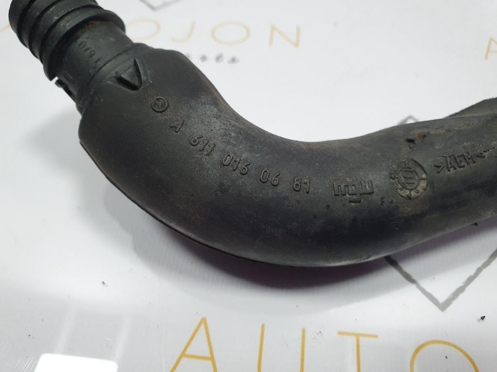 Furtun epurator MERCEDES-BENZ C-CLASS II W203  2000 - 2007, MERCEDES-BENZ C-CLASS T-Model II S203 2001 - 20072.2 C 220 CDI OM 646.963 A6110160681