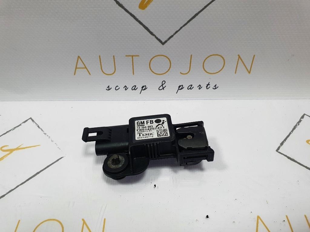 Senzor impact frontal  OPEL ZAFIRA B A05 2005 - 2015 1.7 CDTI A 17 DTJ, Z 17 DTJ 13264083