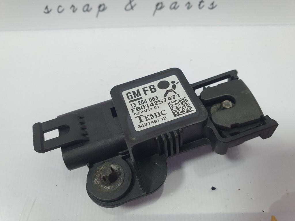 Senzor impact frontal  OPEL ZAFIRA B A05 2005 - 2015 1.7 CDTI A 17 DTJ, Z 17 DTJ 13264083