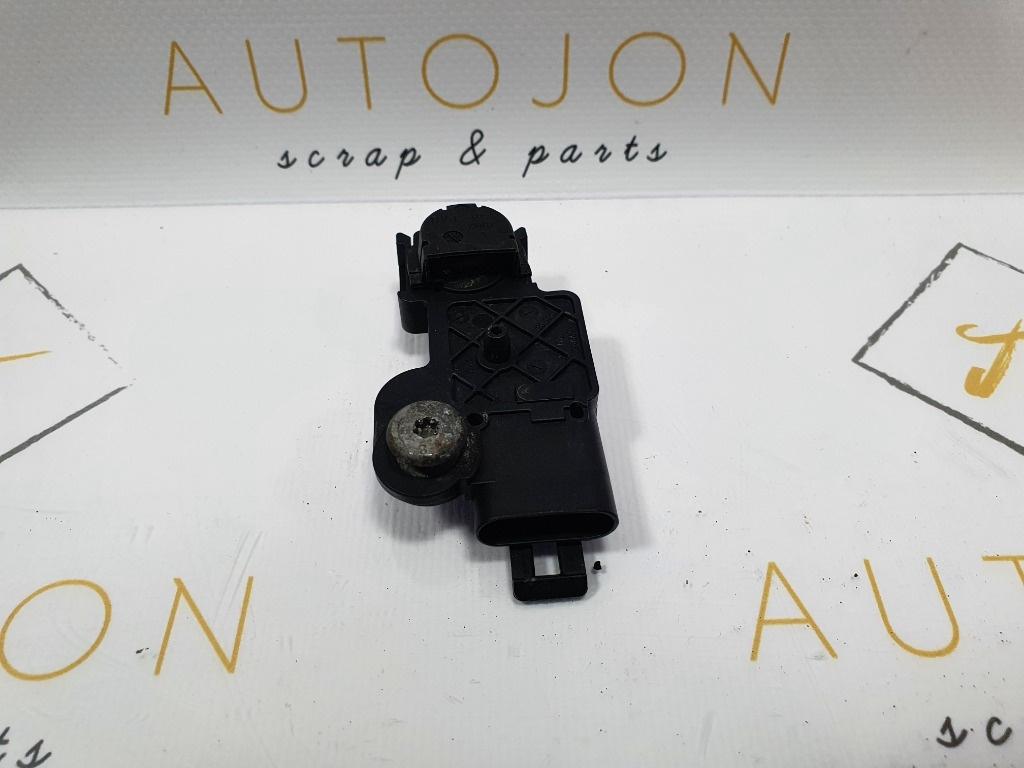 Senzor impact frontal  OPEL ZAFIRA B A05 2005 - 2015 1.7 CDTI A 17 DTJ, Z 17 DTJ 13264083