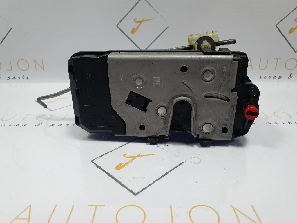 Broasca usa  dreapta spate OPEL ZAFIRA B A05 2005 - 2015 1.7 CDTI A 17 DTJ, Z 17 DTJ 13220372 WY