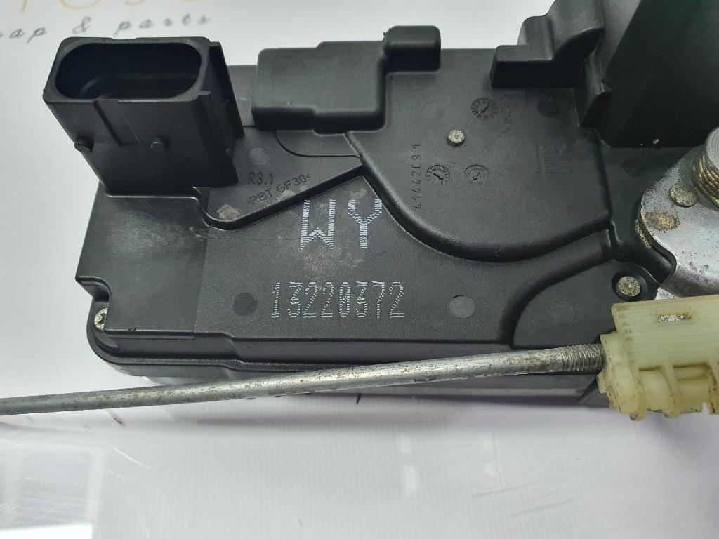 Broasca usa  dreapta spate OPEL ZAFIRA B A05 2005 - 2015 1.7 CDTI A 17 DTJ, Z 17 DTJ 13220372 WY