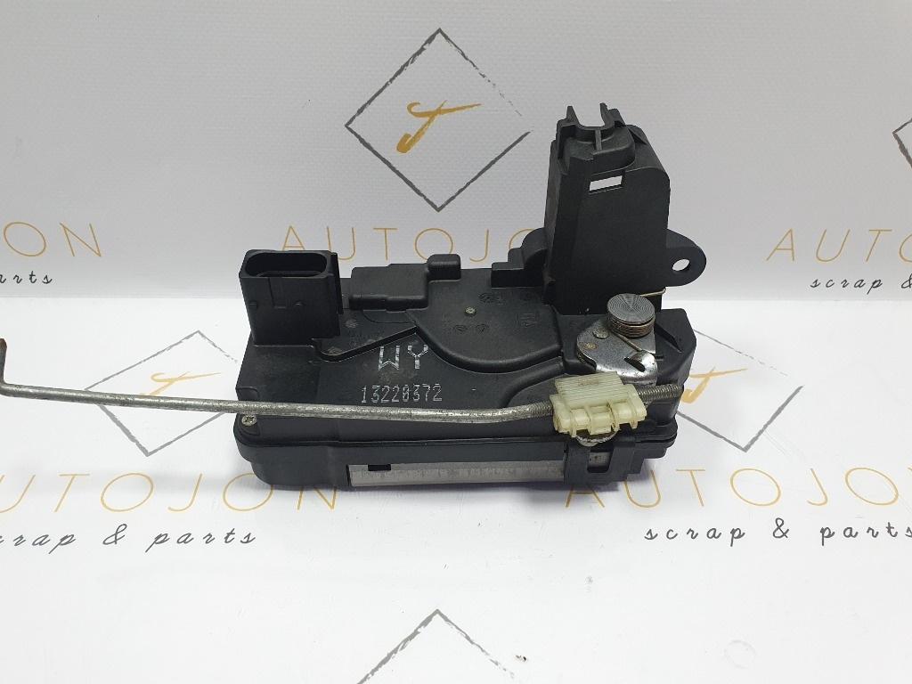 Broasca usa  dreapta spate OPEL ZAFIRA B A05 2005 - 2015 1.7 CDTI A 17 DTJ, Z 17 DTJ 13220372 WY