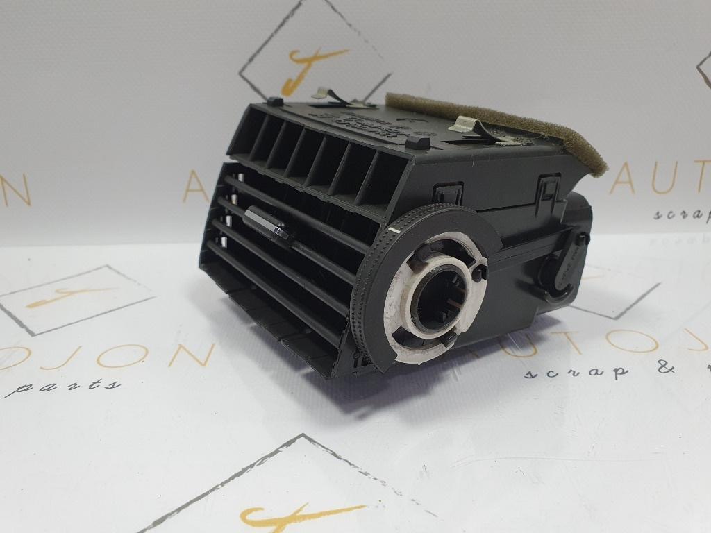 Grila de ventilatie dreapta OPEL ZAFIRA B A05 2005 - 20151.7 CDTI A 17 DTJ, Z 17 DTJ 13144399