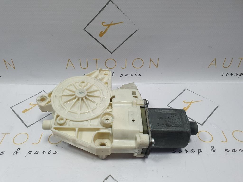 Motoras usa stanga fata MERCEDES-BENZ C-CLASS W204 2007 - 2014, MERCEDES-BENZ C-CLASS T-Model III S204 2007 - 20142.2 C 180 CDI OM 651.913 A2048200142