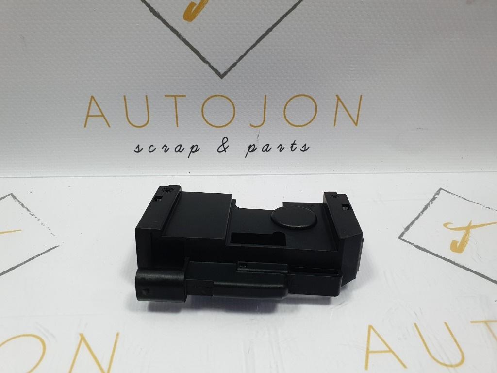 Switch incuietoare MERCEDES-BENZ C-CLASS W204 2007 - 2014, MERCEDES-BENZ C-CLASS T-Model III S204 2007 - 20142.2 C 180 CDI OM 651.913 2048703158