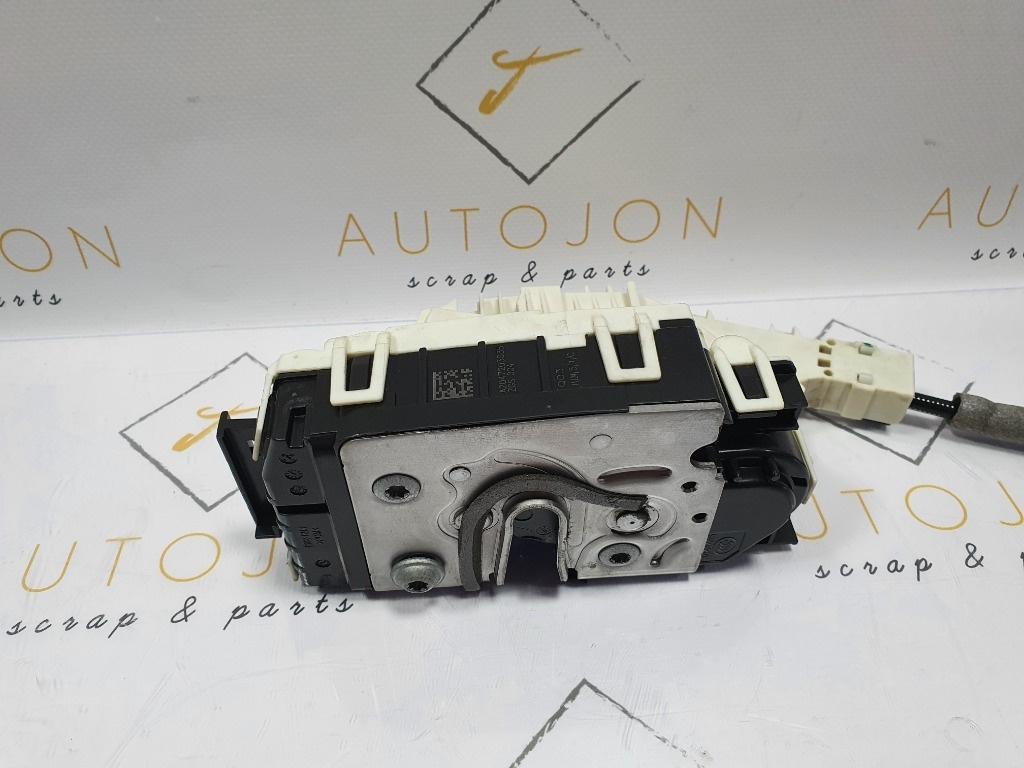 Broasca usa dreapta fata MERCEDES-BENZ C-CLASS W204 2007 - 2014, MERCEDES-BENZ C-CLASS T-Model III S204 2007 - 20142.2 C 180 CDI OM 651.913 A2047203035