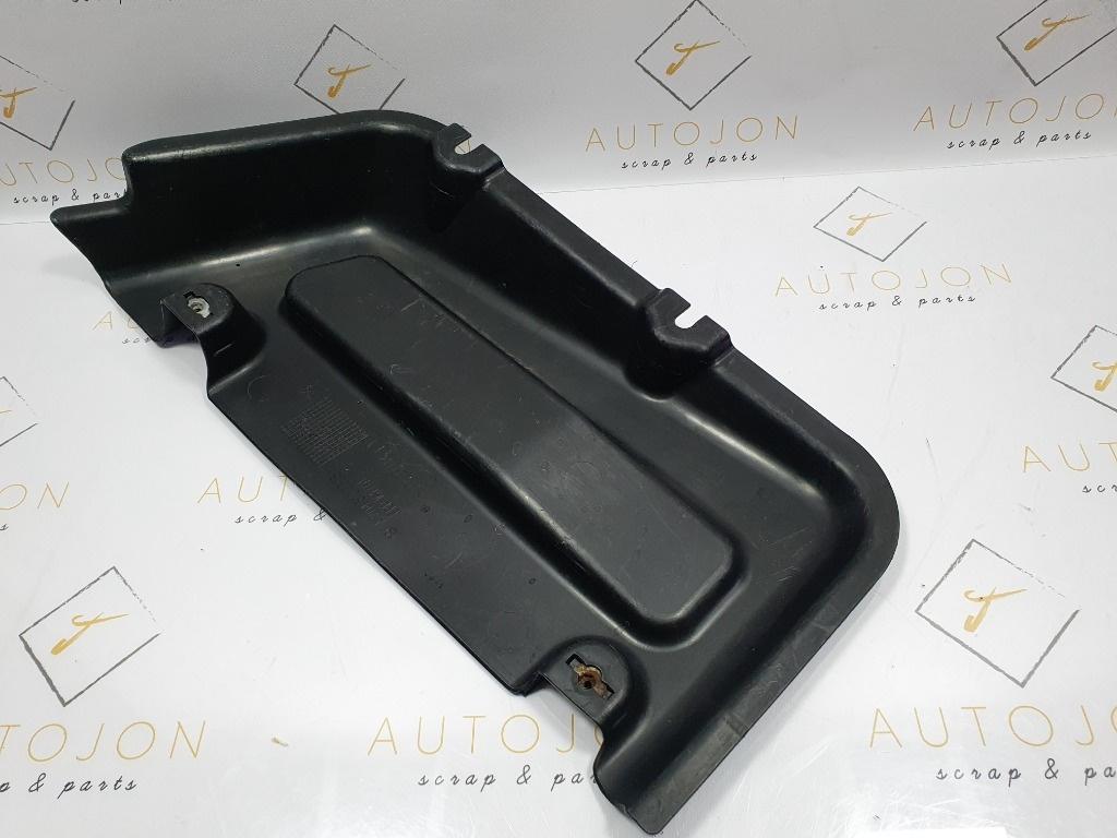 Capac carcasa baterie MERCEDES-BENZ C-CLASS W204 2007 - 2014, MERCEDES-BENZ C-CLASS T-Model III S204 2007 - 20142.2 C 200 CDI OM 651.913 A2046100508