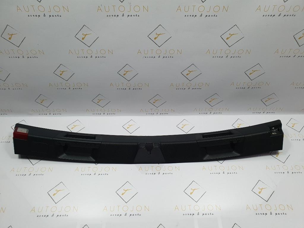Ornament haion MERCEDES-BENZ C-CLASS W204 2007 - 2014, MERCEDES-BENZ C-CLASS T-Model III S204 2007 - 20142.2 C 220 CDI OM 651.911 A2047400772