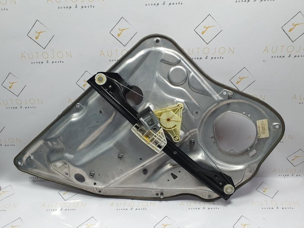 Macara Geam dreapta spate MERCEDES-BENZ C-CLASS W204 2007 - 2014, MERCEDES-BENZ C-CLASS T-Model III S204 2007 - 20142.2 C 220 CDI OM 651.911 911787-103
