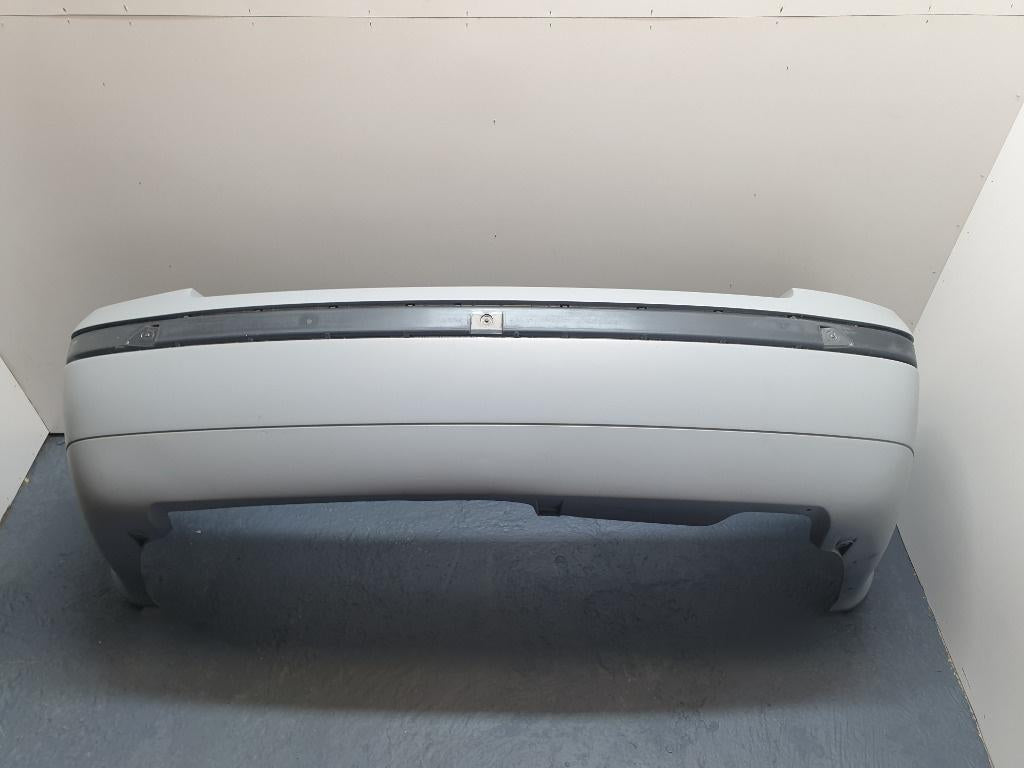Bara spate VOLKSWAGEN PASSAT 3B2 1996 - 2001 3B5807421