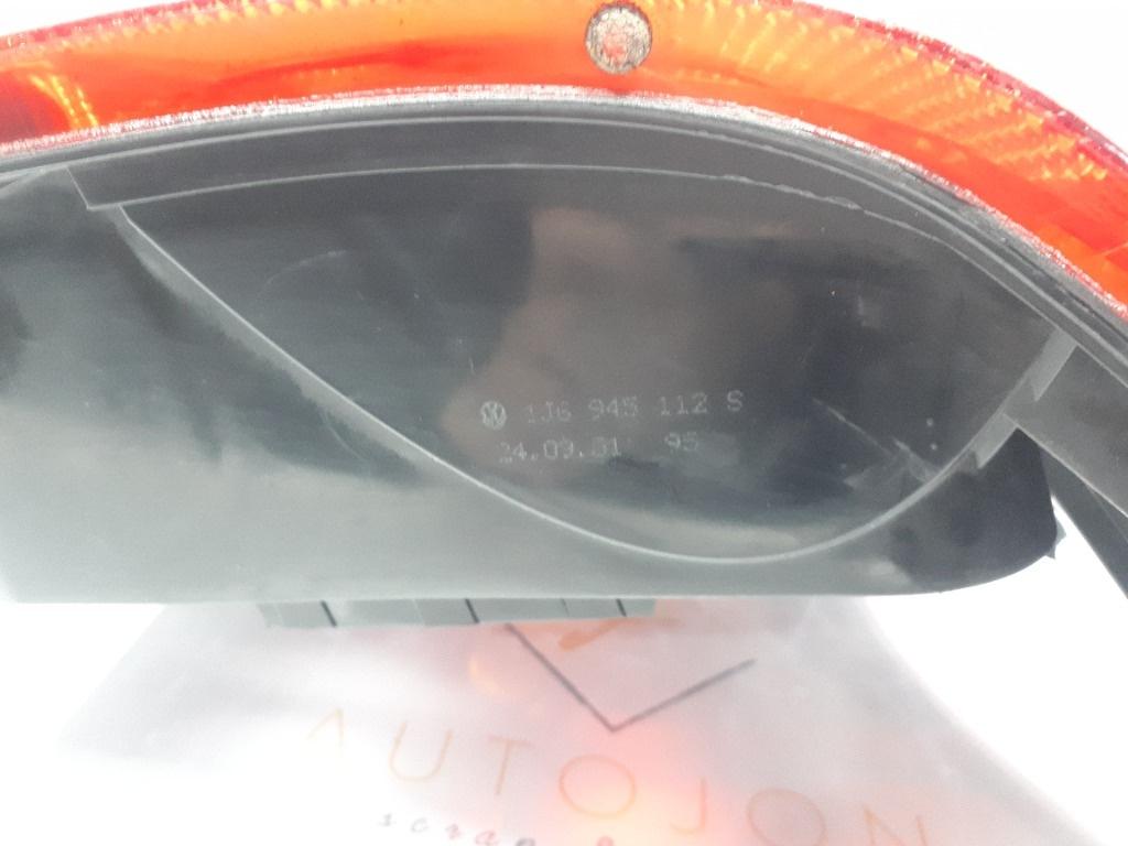 Lampa spate / Stop dreapta VOLKSWAGEN GOLF IV 1J1 1997 - 2007, Hatchback1.4 16V AHW, AKQ, APE, AXP, BCA 1J6945112S
