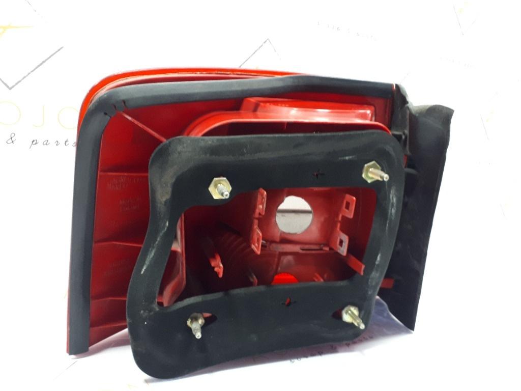 Stop dreapta AUDI A6 II Avant 4B5, 4B6, C5 1997 - 20052.5 TDI BCZ, BDG, BFC Magneti Marelli 39.700.999.9 4B9945096D3FZ