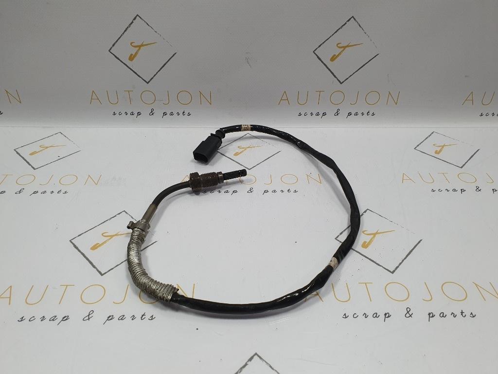 Senzor temperatura gaze evacuare EGT 1 VOLKSWAGEN PASSAT Variant 3G5 2014 - > 2.0 TDI CRLB, DBGA, DFGA 04L121065AJ
