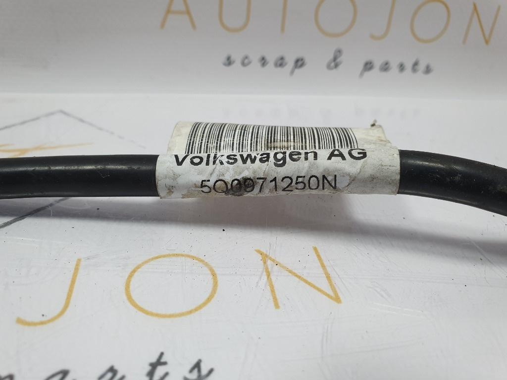 Borna baterie VOLKSWAGEN PASSAT Variant 3G5 2014 - > 2.0 TDI CRLB, DBGA, DFGA 5Q0971250N