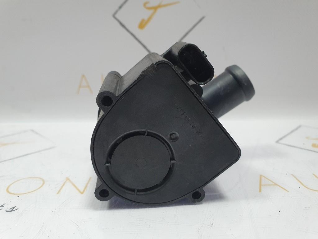 Pompa auxiliara cu defect VOLKSWAGEN PASSAT Variant 3G5 2014 - > 2.0 TDI CRLB, DBGA, DFGA 5Q0965561B