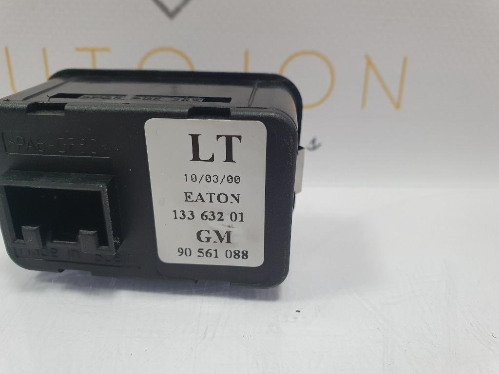 Comanda geamuri electrice  OPEL ASTRA G Estate F35_, T98 1998 - 2009 1.6 16V X 16 XEL, Z 16 XE  90561088