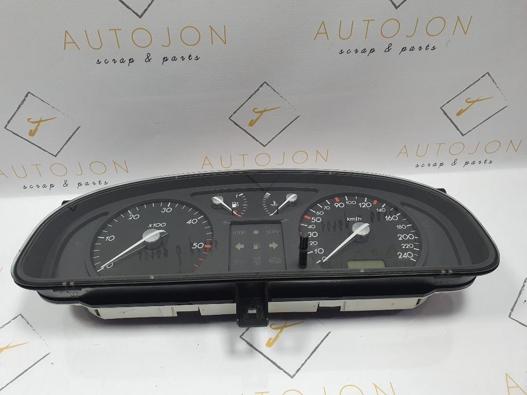 Ceasuri de bord  RENAULT LAGUNA II BG0/1_ 2001 - 2007 1.9 dCi F9Q 718, F9Q 754 8200170297
