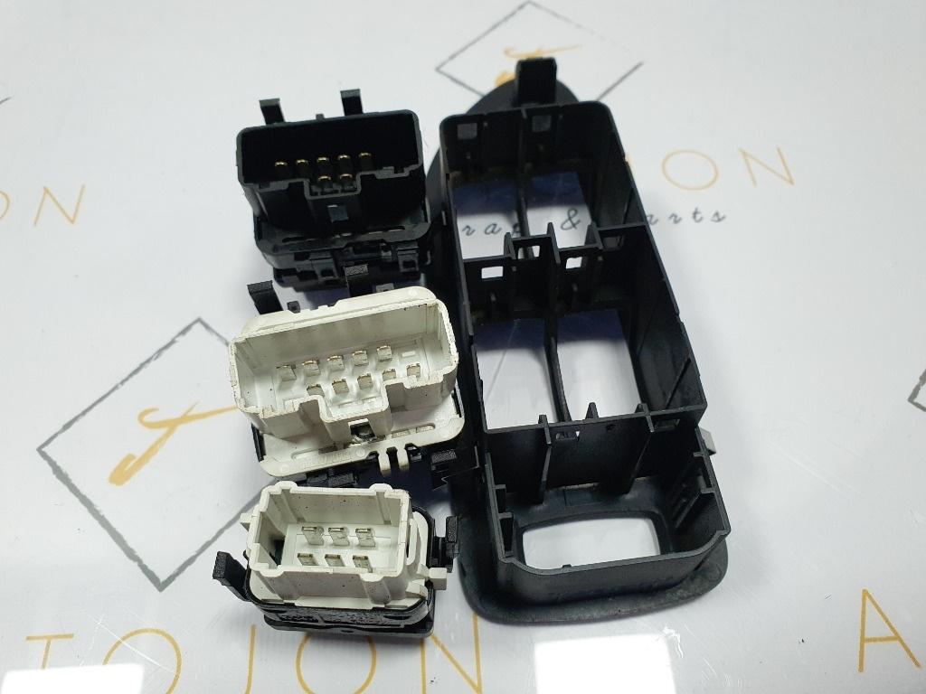 Comanda geamuri electrice RENAULT LAGUNA II Grandtour KG0/1_ 2001 - 2007 1.9 dCi F9Q 750  0150871093  0150901092