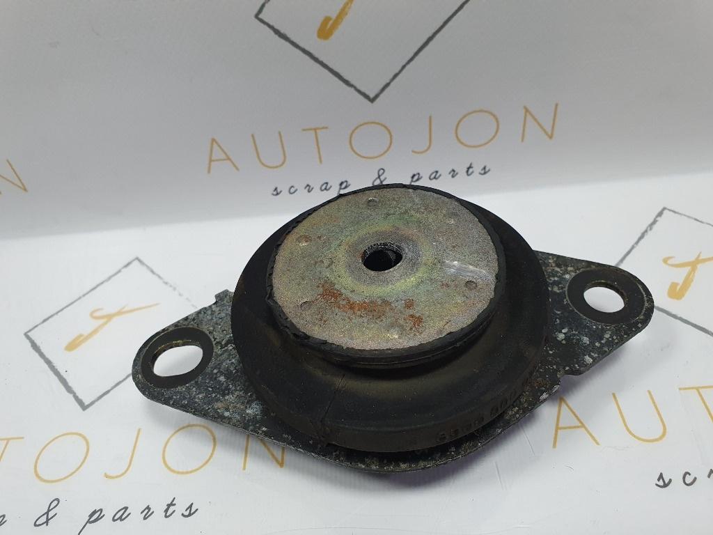 Tampon cutie de viteze RENAULT LAGUNA II BG0/1_ 2001 - 2007 dCi F9Q 750, F9Q 758, F9Q 759 8200000016C