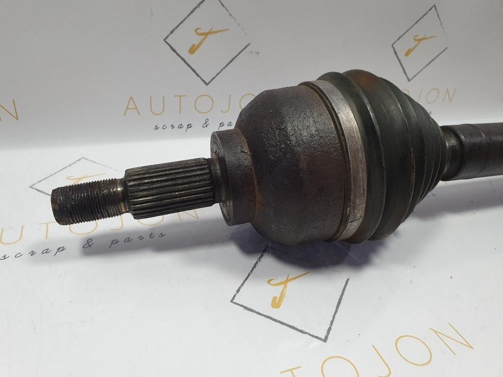 Planetara stanga RENAULT LAGUNA II BG0/1_ 2001 - 20071.9 dCi F9Q 718, F9Q 754 7700870944