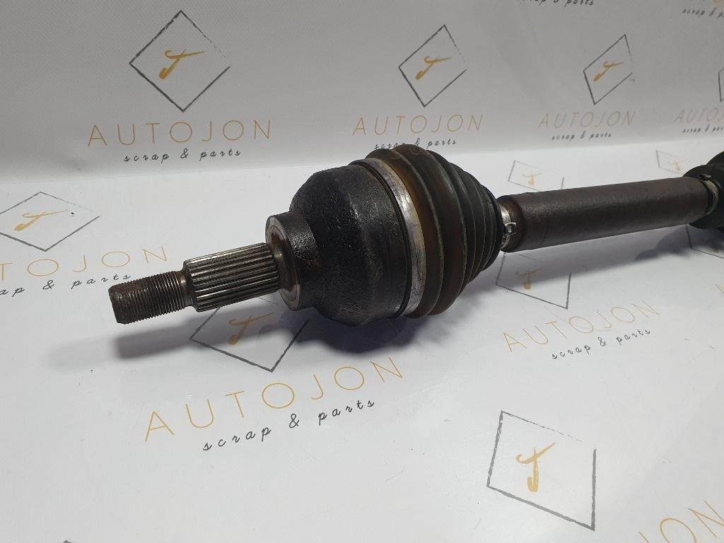 Planetara dreapta RENAULT LAGUNA II BG0/1_ 2001 - 20071.9 dCi F9Q 718, F9Q 754 8200027253