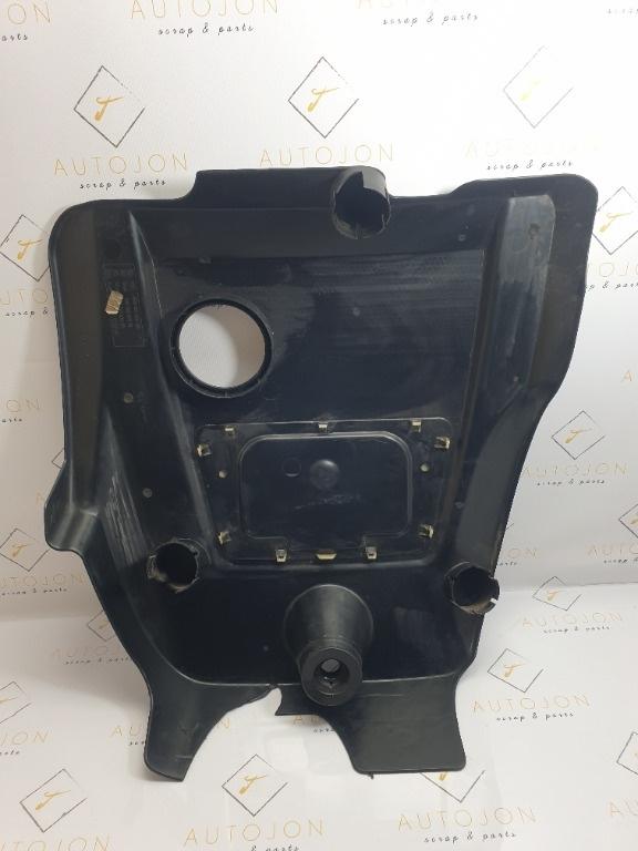 Capac ornament motor VOLKSWAGEN GOLF IV Variant 1J5 1999 - 2006, Break 1.9 TDI ATD, AXR  038103925EK