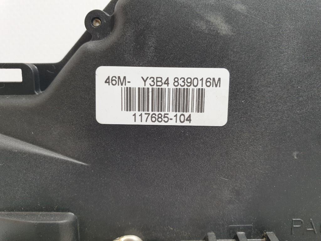 Broasca usa  dreapta spate VOLKSWAGEN GOLF IV Variant 1J5 1999 - 2006, Break 1.9 TDI ATD, AXR 3B4839016M