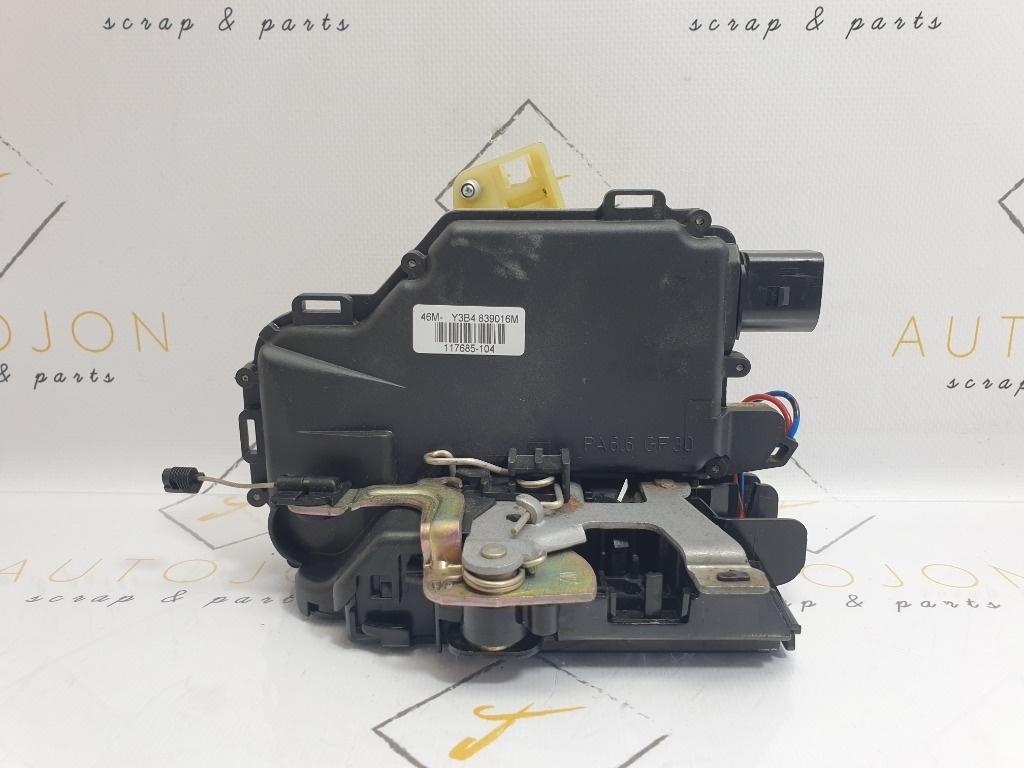 Broasca usa  dreapta spate VOLKSWAGEN GOLF IV Variant 1J5 1999 - 2006, Break 1.9 TDI ATD, AXR 3B4839016M