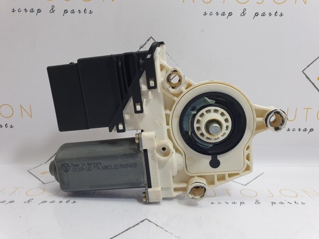 Motoras macara stanga spate VOLKSWAGEN GOLF IV Variant 1J5 1999 - 2006, Break 1.9 TDI ATD, AXR 1C0959811A