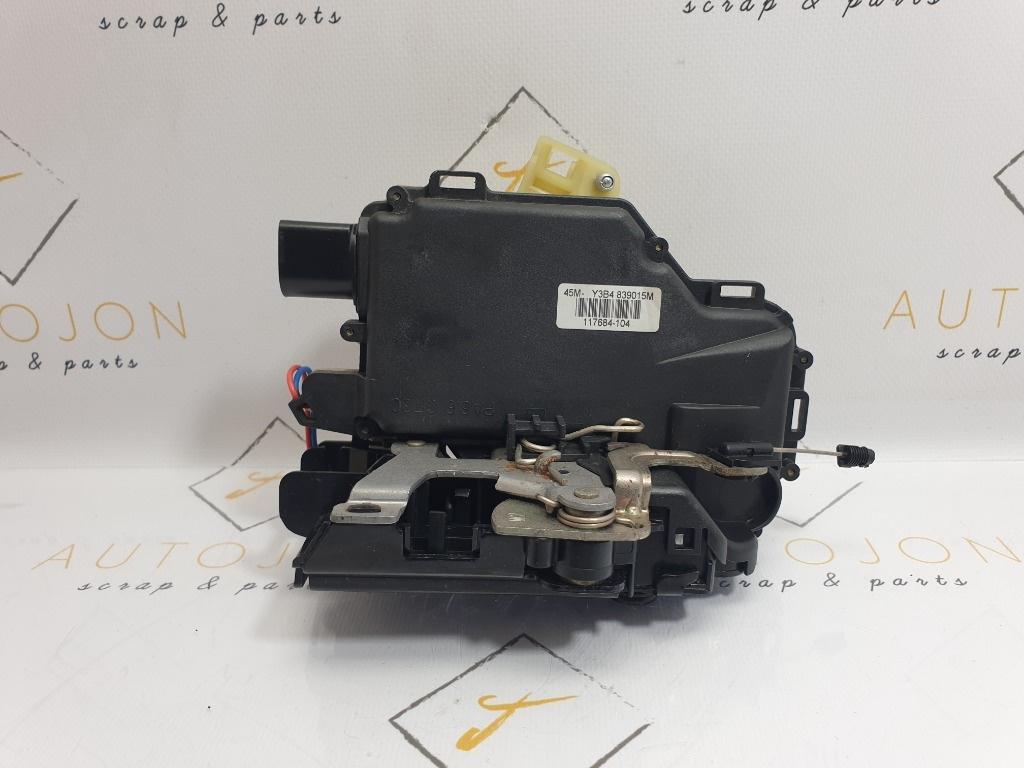 Broasca usa stanga spate VOLKSWAGEN GOLF IV Variant 1J5 1999 - 2006, Break 1.9 TDI ATD, AXR 3B4839015M