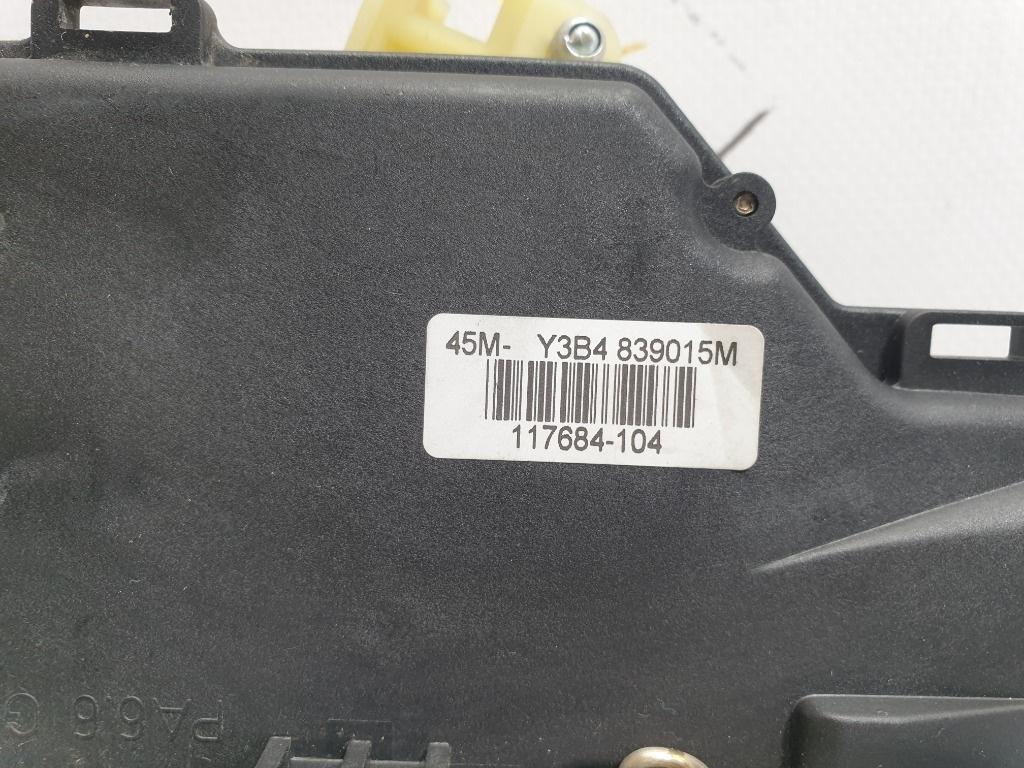 Broasca usa stanga spate VOLKSWAGEN GOLF IV Variant 1J5 1999 - 2006, Break 1.9 TDI ATD, AXR 3B4839015M