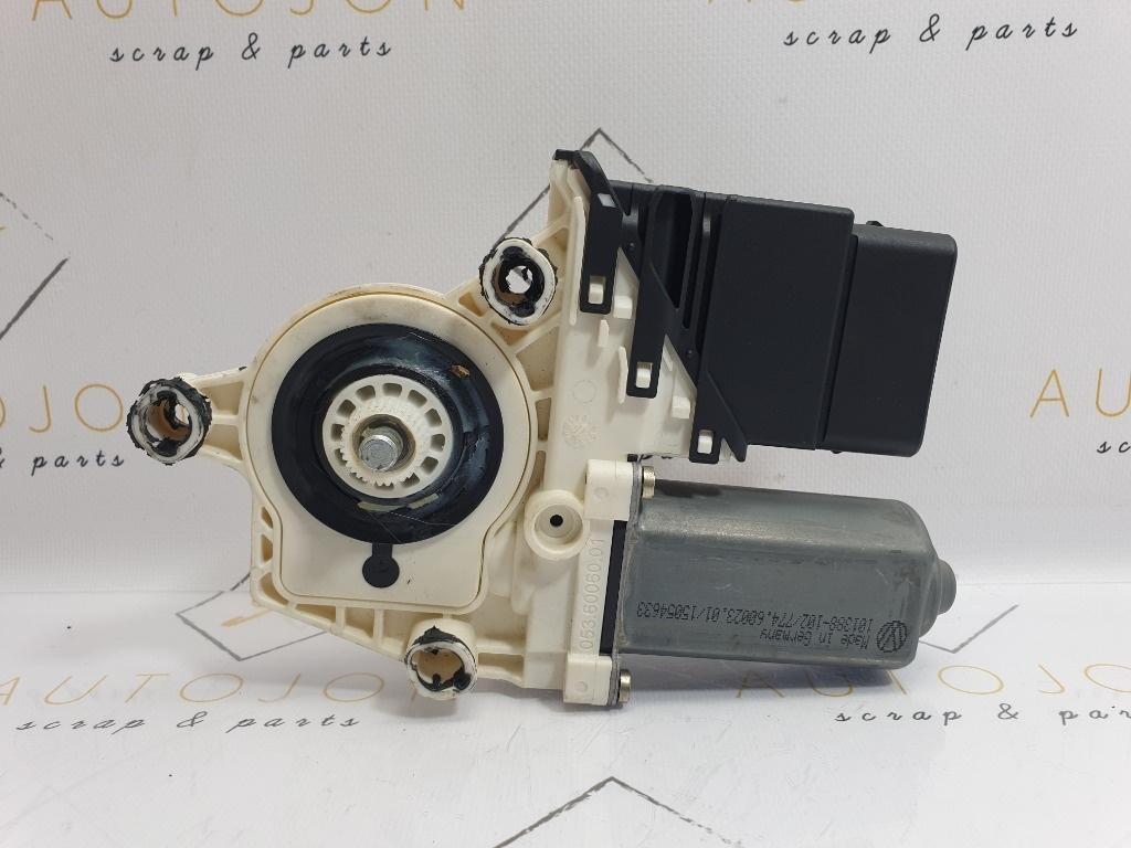 Motoras macara dreapta spate VOLKSWAGEN GOLF IV Variant 1J5 1999 - 2006, Break 1.9 TDI ATD, AXR 1C0959812A