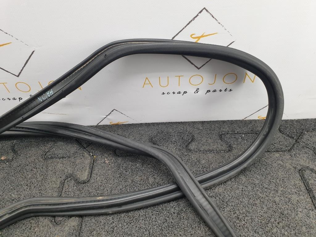Cheder haion VOLKSWAGEN GOLF IV Variant 1J5 1999 - 2006, Break 1.9 TDI ATD, AXR 1J9827705D