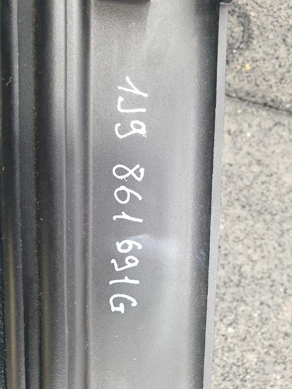 Rulou plasa animale  VOLKSWAGEN GOLF IV Variant 1J5 1999 - 2006, Break 1.9 TDI ATD, AXR  1J9861691G