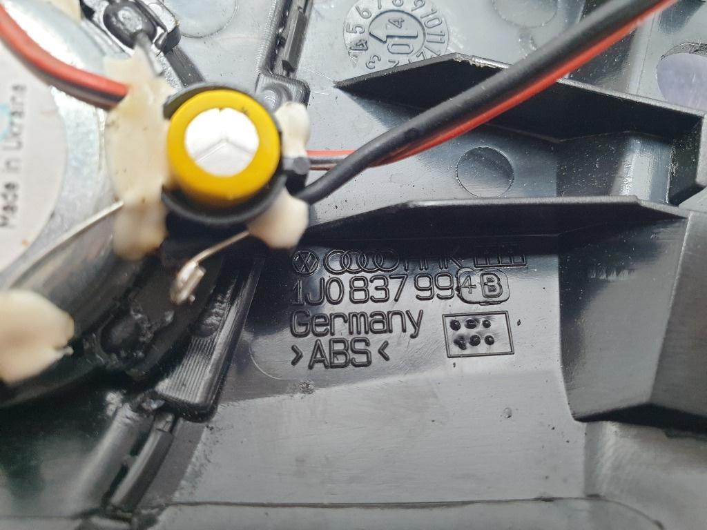 Difuzor de inalta frecventa portiera fata dreapta VOLKSWAGEN GOLF IV Variant 1J5 1999 - 2006, Break TDI ATD, AXR 1J0837994B